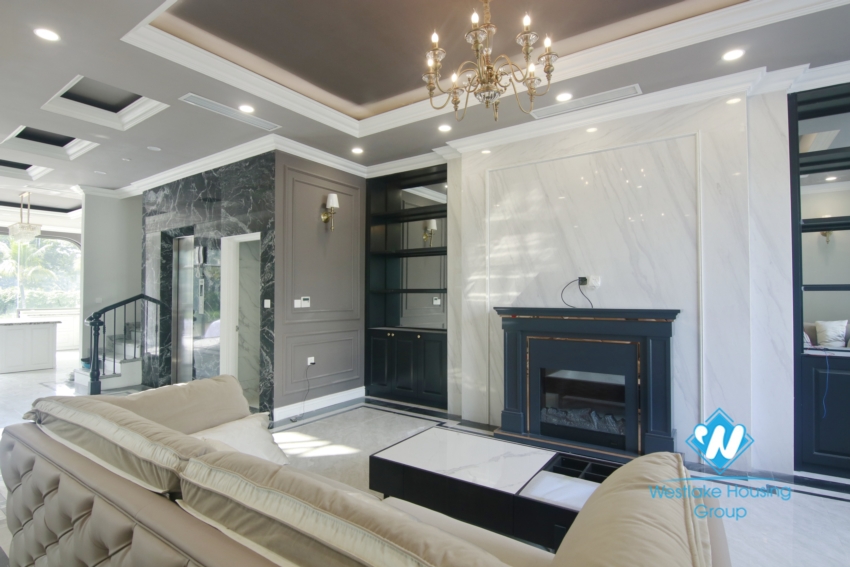 Brand new villa for rent in Vinhome Harmony.